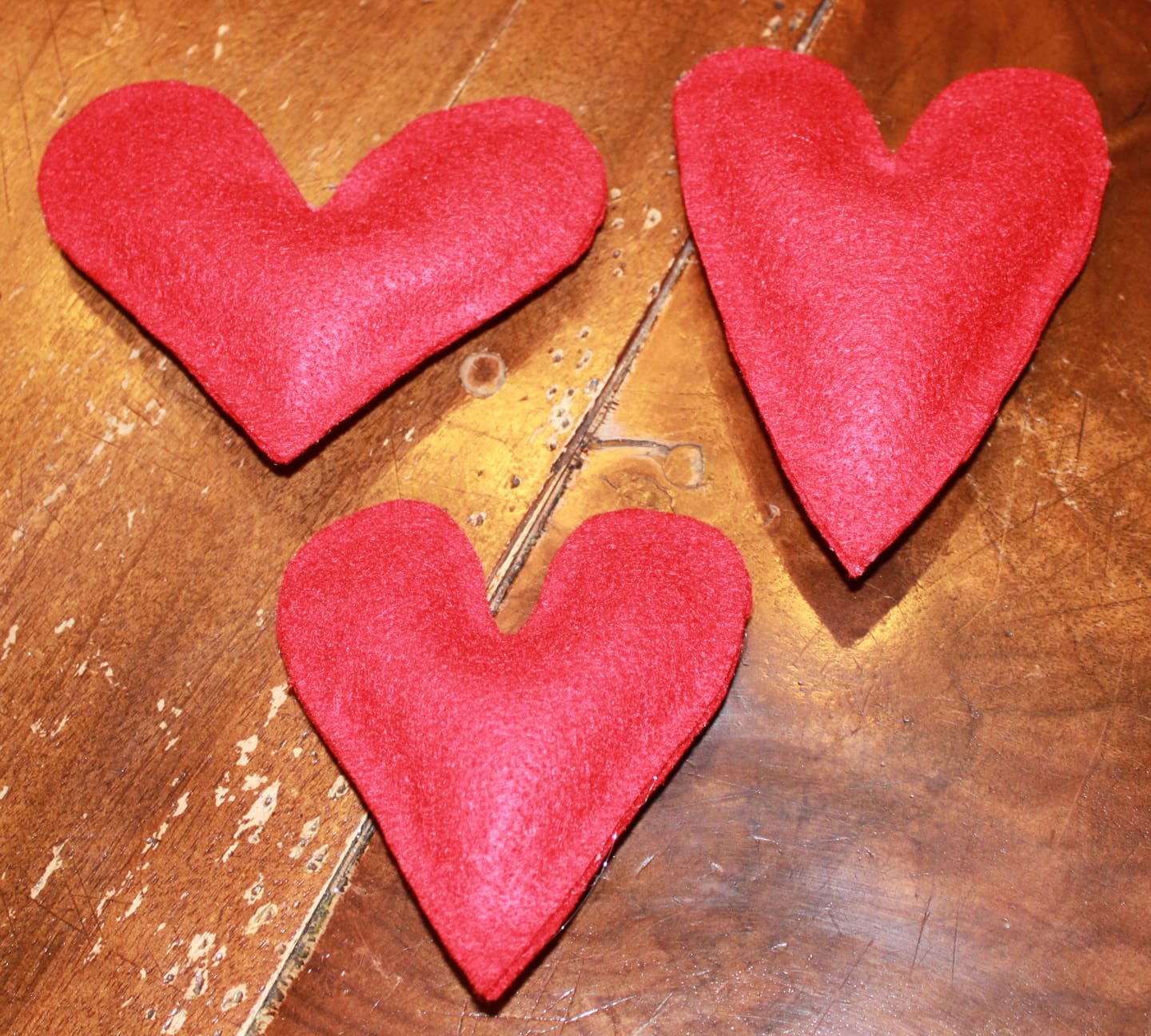 Valentine’s Day Felt Puffy Hearts » kidlist • activities for kids
