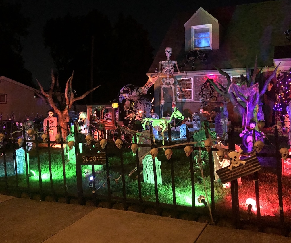 Family's Creative Halloween Decor Delights Neighborhood