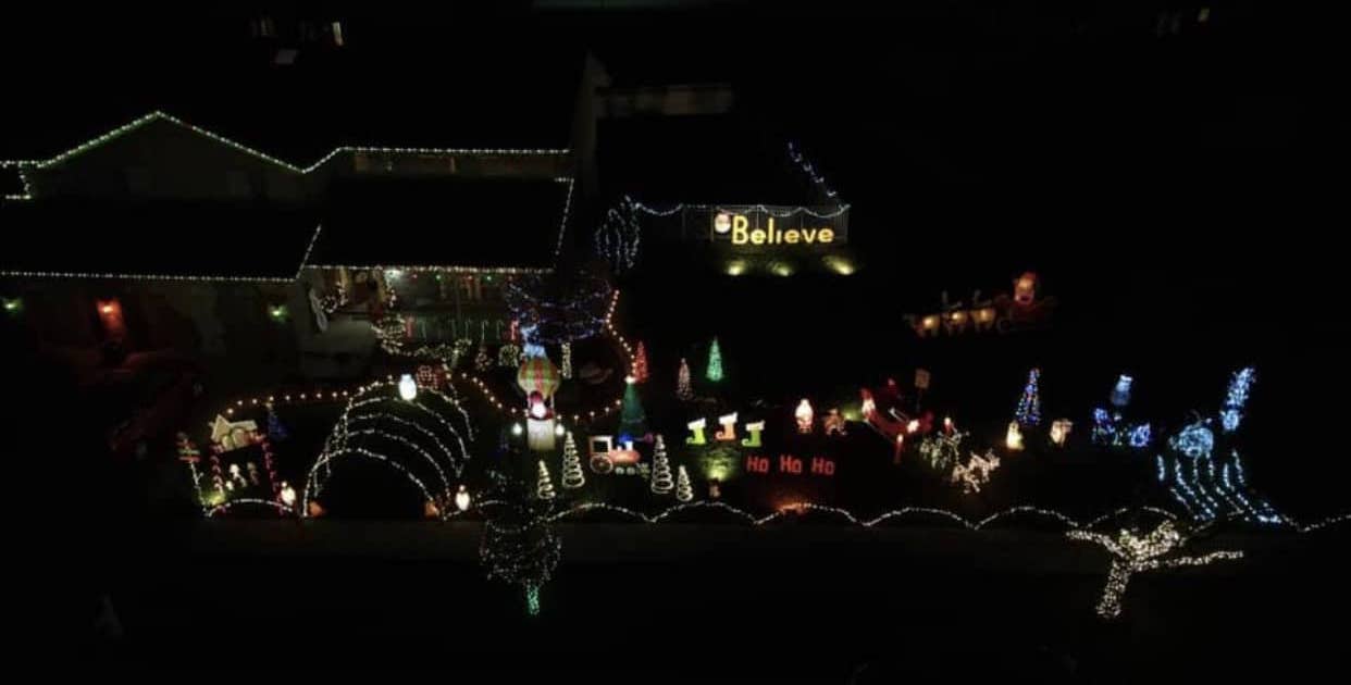 2020 Best Christmas Lights and Holiday Light Shows in Chicago's Suburbs