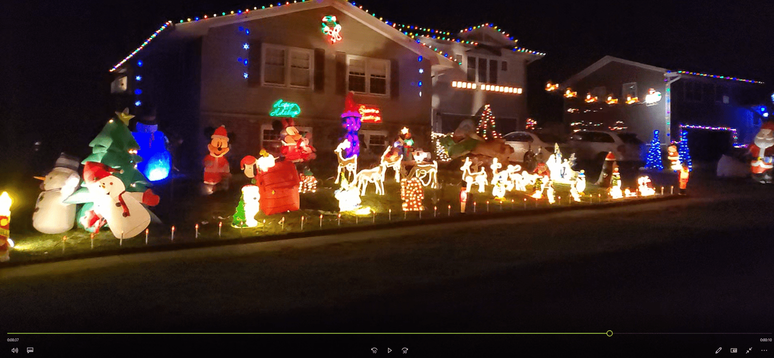 2020 Best Christmas Lights and Holiday Light Shows in Chicago's Suburbs