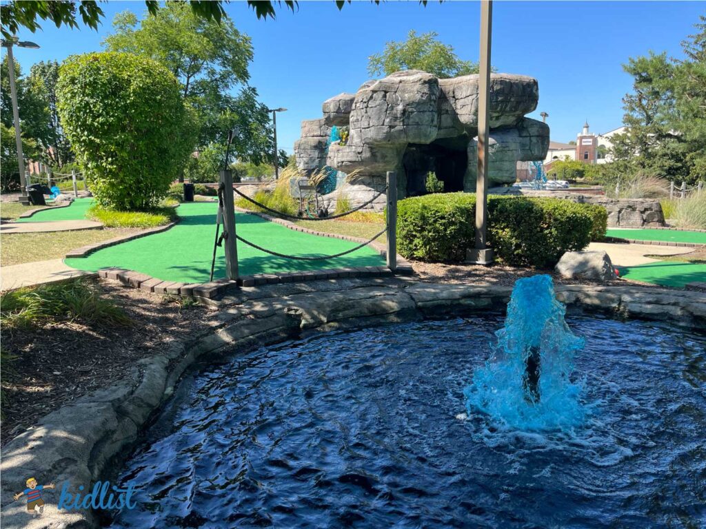 fountains and waterfalls at Holes and Knolls mini golf course in Glen Ellyn